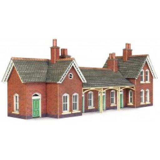 Pn137 Country Station (N Gauge) Metcalfe