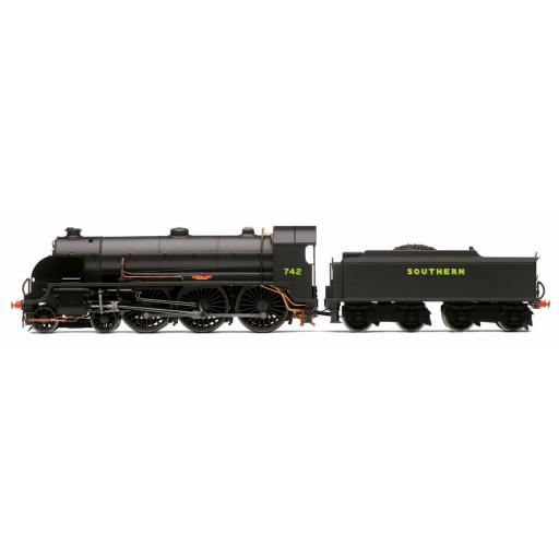 R3527 Sr 4-6-0 'Camelot' '742' N15 King Arthur Classbr (Dcc Ready) Hornby