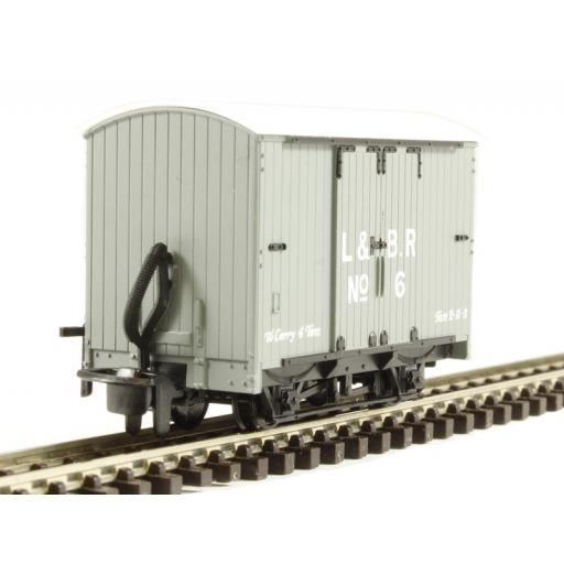 Gr-220D Box Van L&B No.6 Oo-9 Peco