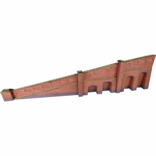 Pn148 Tapered Retaining Wall In Red Brick (N Gauge) Metcalfe