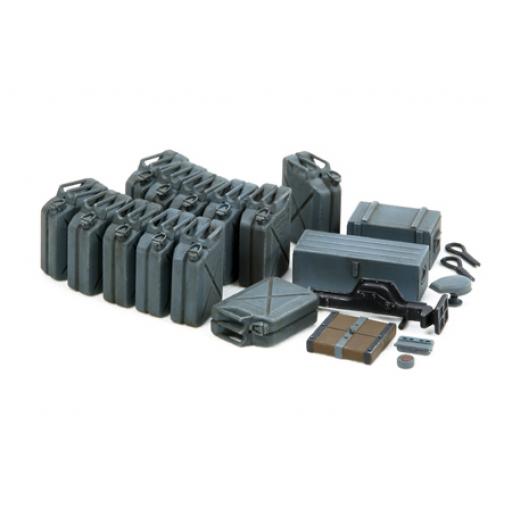 35315 German Jerry Can Set (Early Type) 1:35 Tamiya