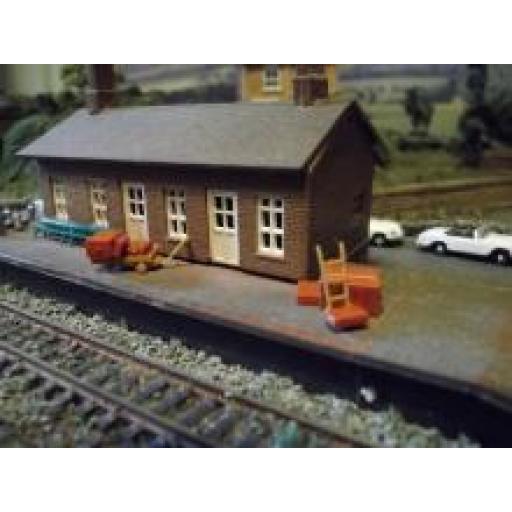 Ms-5174 Luggage (9), Trolleys (2) & Sack Trucks (2) N Gauge Modelscene