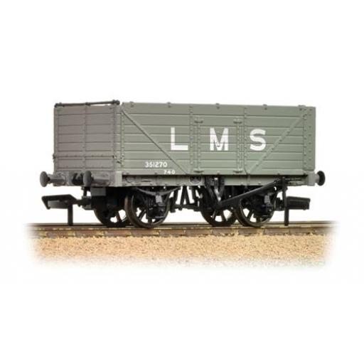 377-087 Lms Grey 7 Plank End Door Wagon