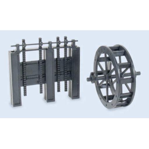 Wills Ss84 Water Wheel & Sluce Gates Peco