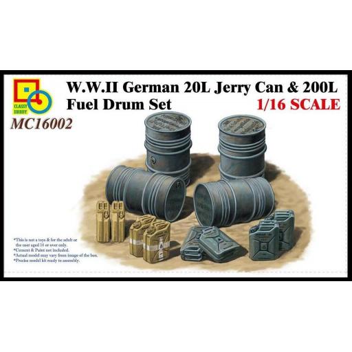 MC16002 WW2 GERMAN 20L JERRY CAN & 200L FUEL DRUM SET 1:16 CLASSY HOBBY