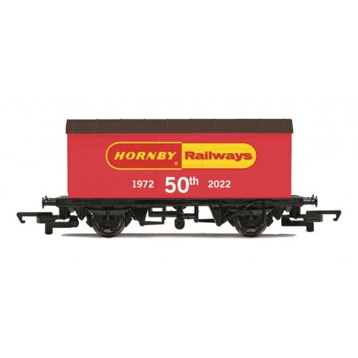 R60086 HORNBY 50th ANNIVERSARY BOX VAN