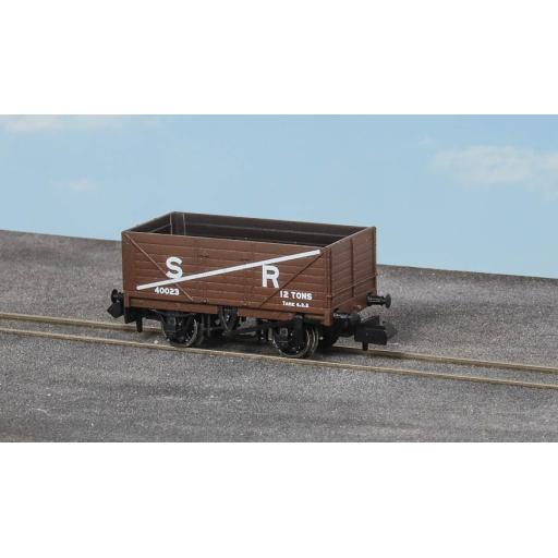 NR-7002S 9ft 7 PLANK OPEN SR BROWN WAGON PECO 40023