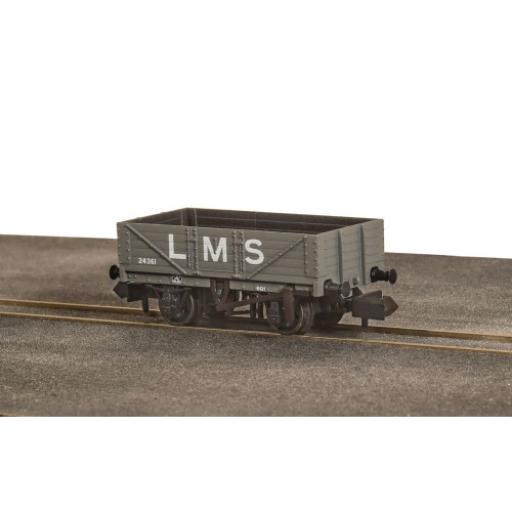 NR-5003M 9ft 5 PLANK OPEN WAGON LMS GREY PECO