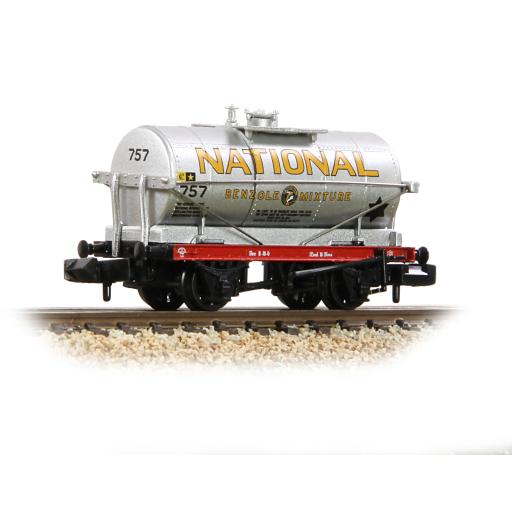 373-650B 14T NATIONAL BENZOLE TANK WAGON SILVER