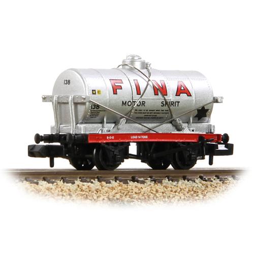 373-658 14T FINA SILVER TANK WAGON