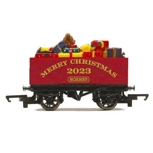 R60082 HORNBY 2023 CHRISTMAS 7 PLANK WAGON