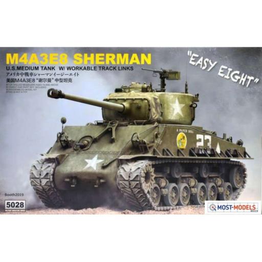 5028 SHERMAN M4A3E8 EASY EIGHT WITH WORKABLE TRACKS 1:35 RFM