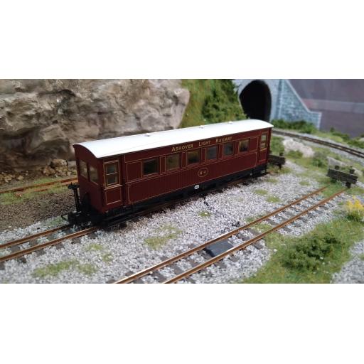 394-025A GLOUCESTER BOGIE COACH ASHOVER LIGHT RAILWAY CRIMSON No.4 OO-9