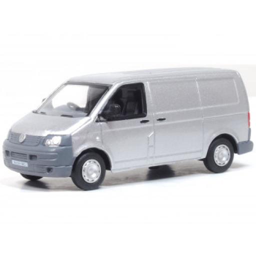 76T5V006 VW T5 VAN SILVER 1:76 OXFORD