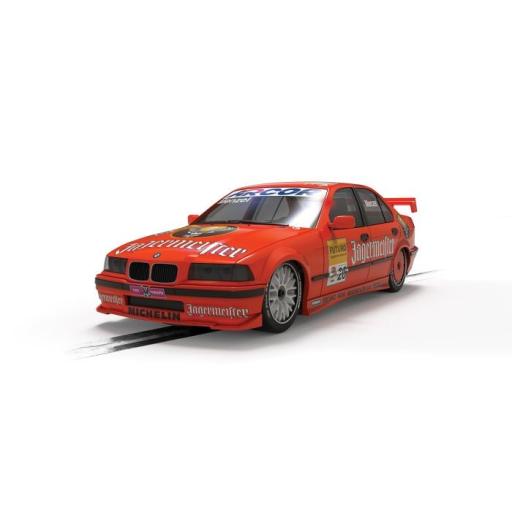 C4624 BMW 320i STW 1996 JAGERMEISTER SCALEXTRIC