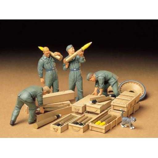 35188 GERMAN TANK AMMO LOADING CREW 1:35 TAMIYA