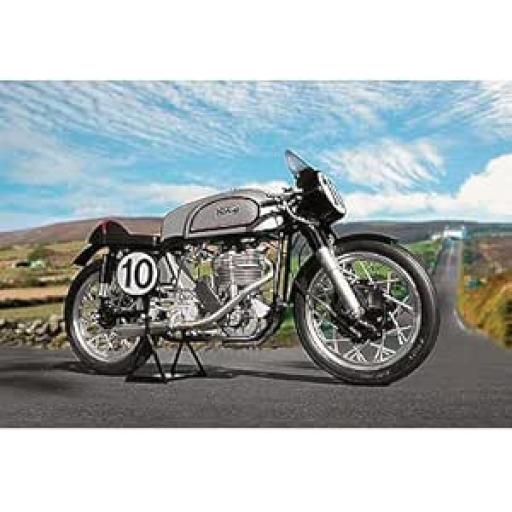 07934 NORTON MANX 500cc 1:9 REVELL