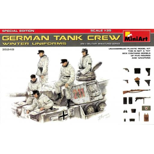35249 WW2 GERMAN TANK CREW WINTER UNIFORMS 1:35 MINIART